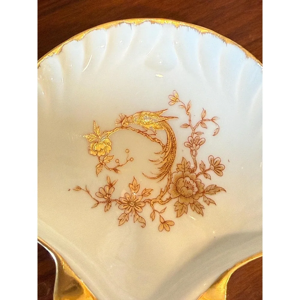 Vintage Limoges Porcelain Shell Trinket Dishes Pair‎